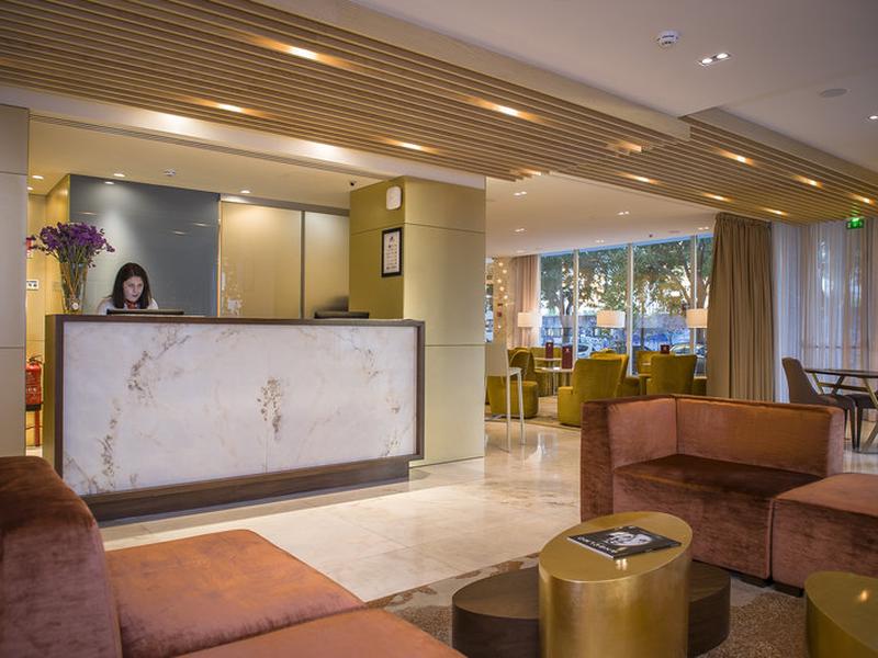 9180DF7F19703EFBD30A1A48DBC27462