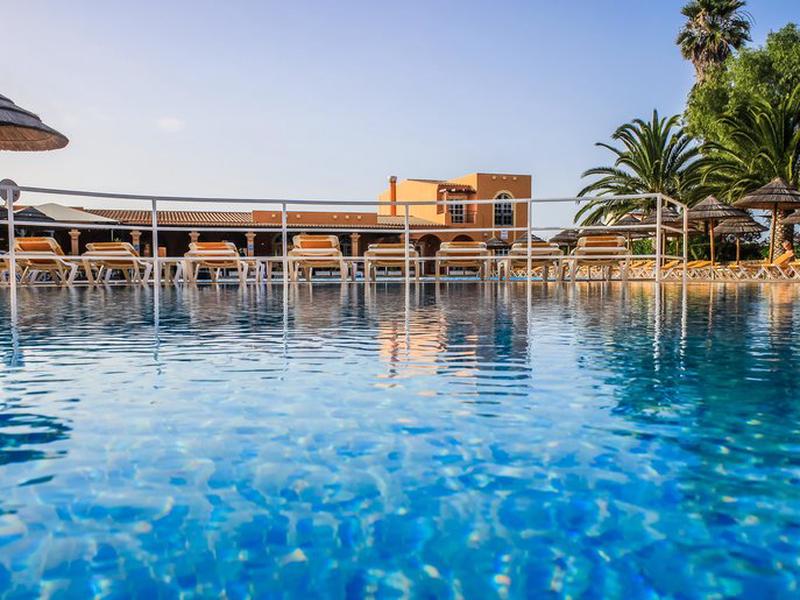 57BF4D540B8962AF4B4C976AE53C404D