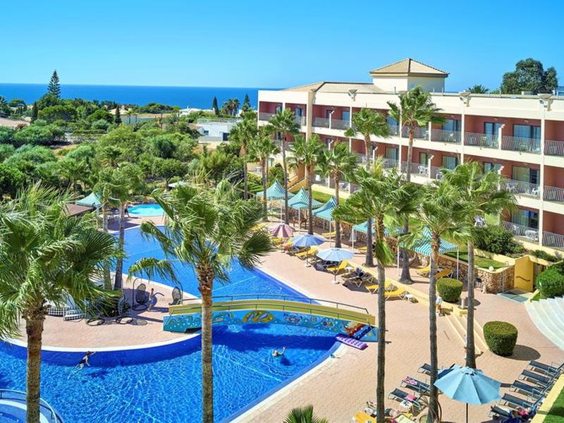 C05D3D559CE0570D991C75281E7BC147