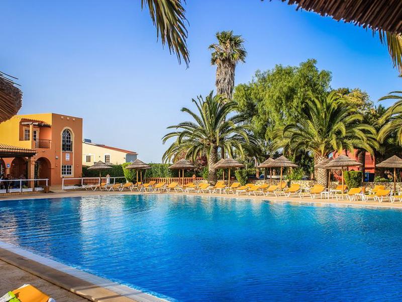 CC3C451B9165D65661FD7905F54286B8