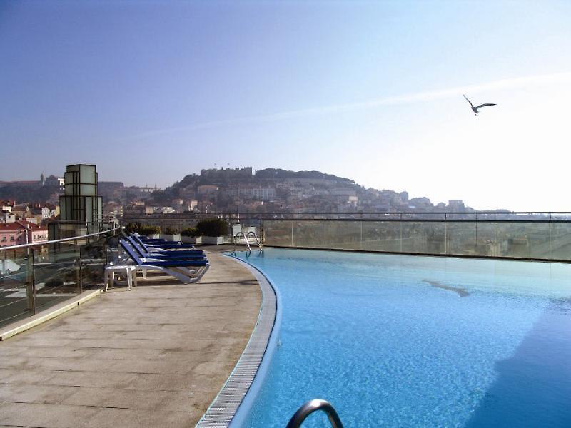 5FDF451CDF600CBAC0D274082F1F6559