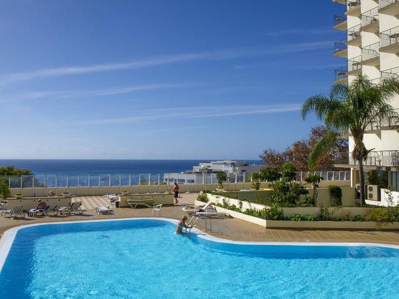 87322987887AC2CFD21B9DF6AD421D5F