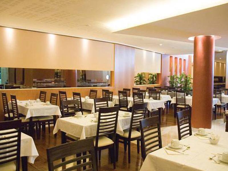 5EACB558233B3D720F9C577049569AE6