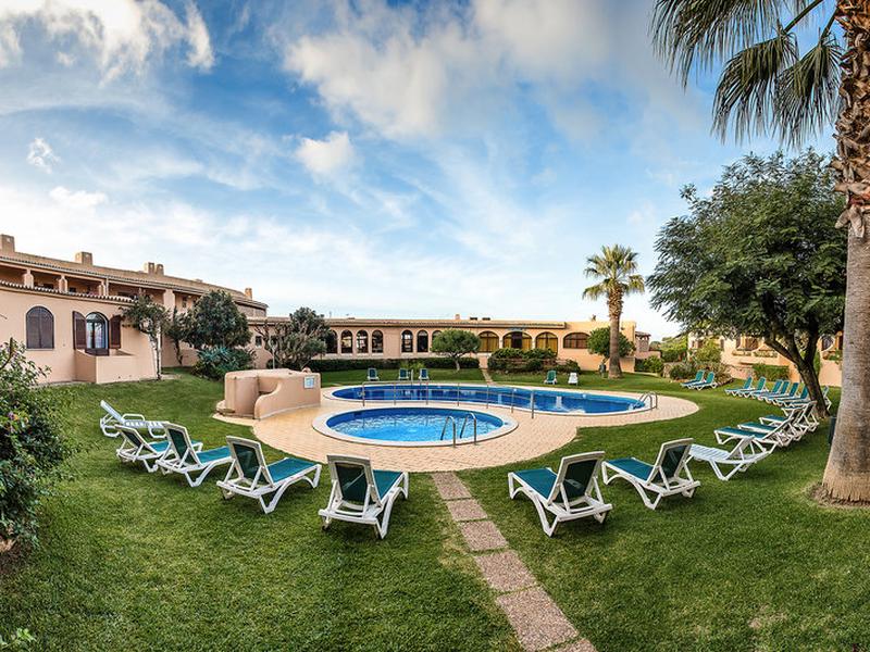 14376F353F23B0C4E03CA83352FDAFD5