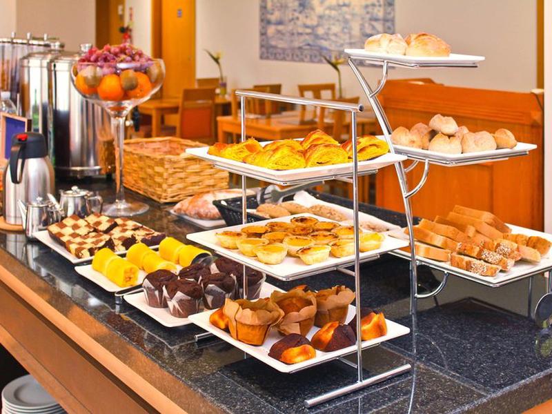 C10A35CEACE13C6D60D75CB1A75680B7