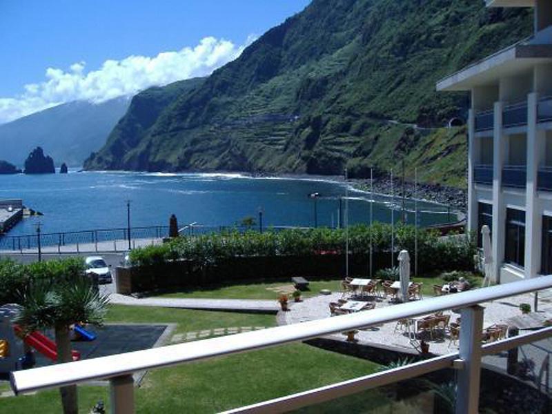 3E2A4CDDE1D73708F259A8435050A190