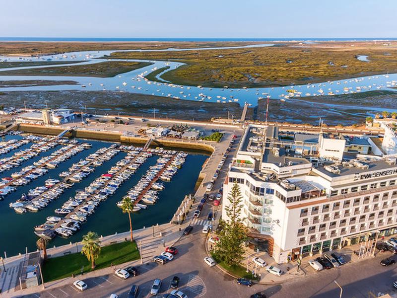 A0524CCDEA5B11A904BB9B37891F8FBA