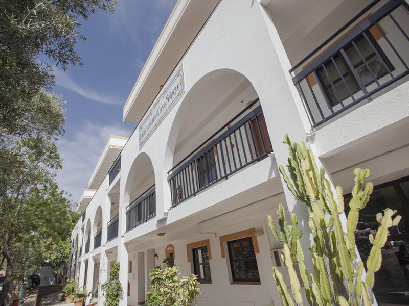 C74D0CFCAAD63E0AB88B20B32F425538