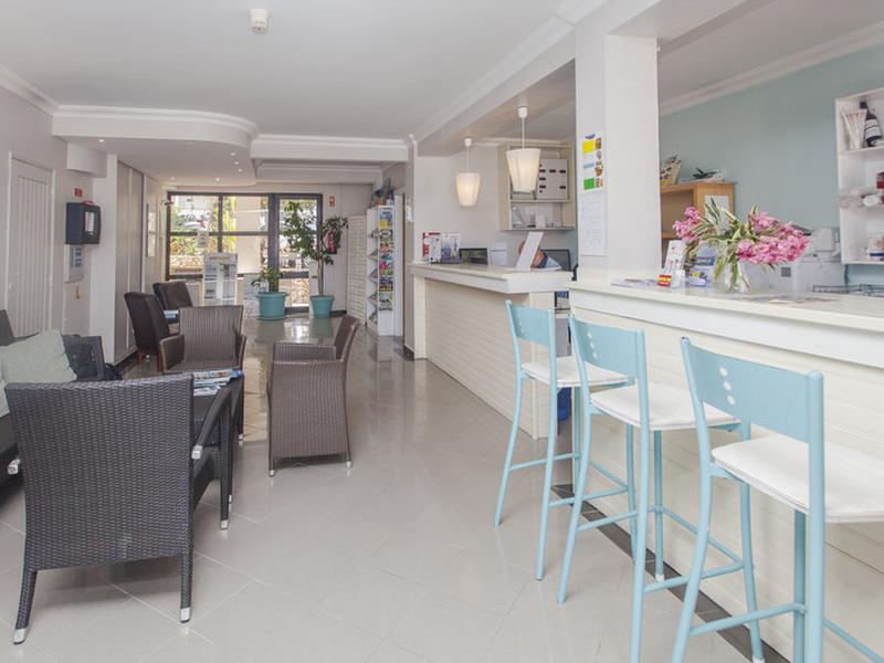 DEC4E1CB132D31460D2BB2E1254785E2