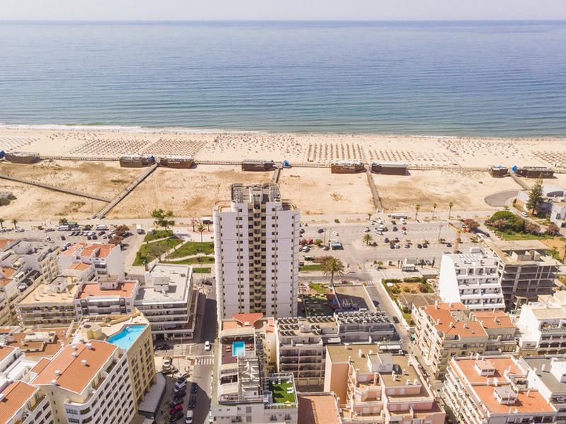 Baía Beach Hotel