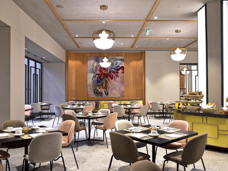 E64611FBB53216940F45516FB38D0E48