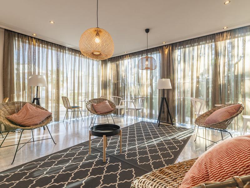 BCE1E5370118BB1238CB5365F749FB2E