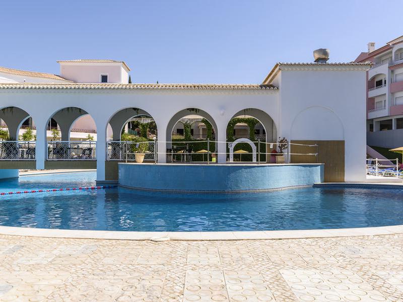 908DCF9664B02A3B25EFD56E6211E1BE