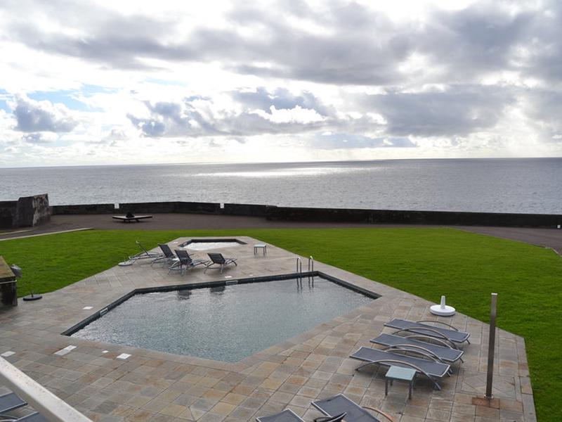 3AF1B07E037C1013FDB39E591E5BCA5C