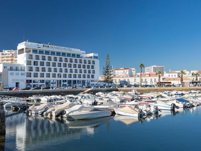 250AEFC8B615E87B0DD8B9ABB8A2A797