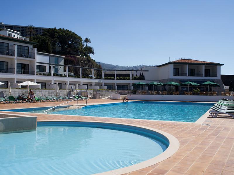 B27ECEC928F2C7A9B77B533AFC828B0D