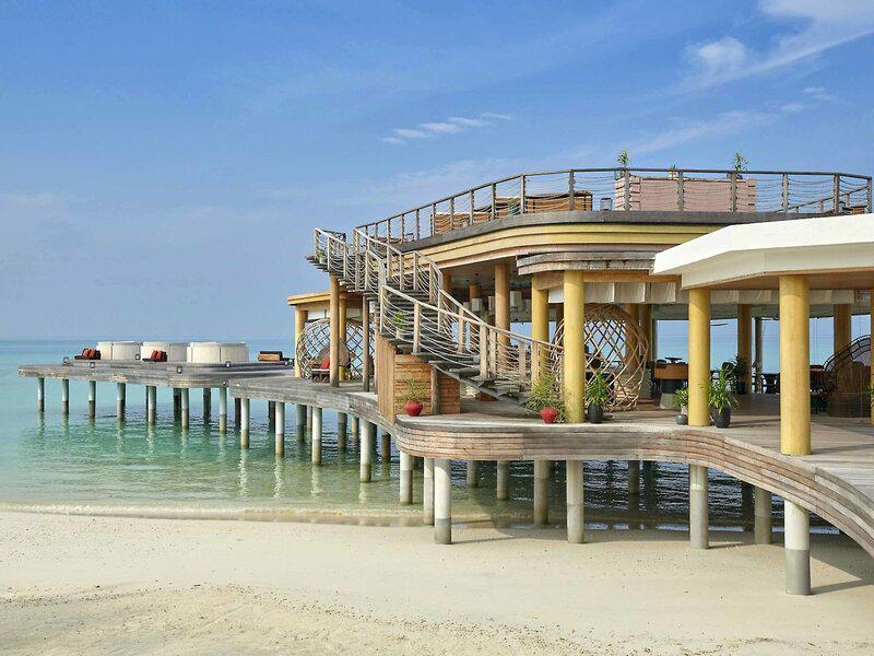 0426B5E3881E74A4825D639CAA4EBFBC