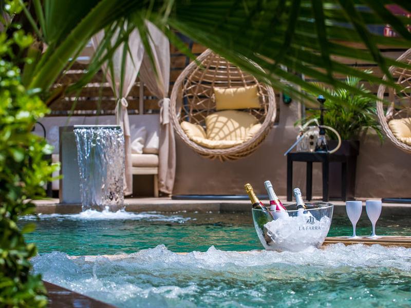 DA446592069B6FC685680885882834D7