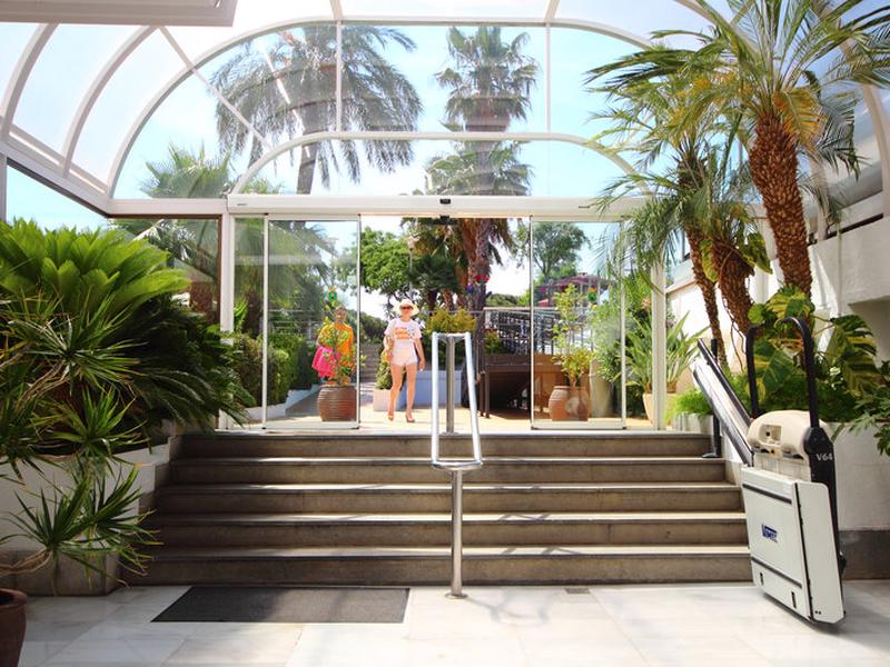 71E467804287D359F785FE4F1BCBE587