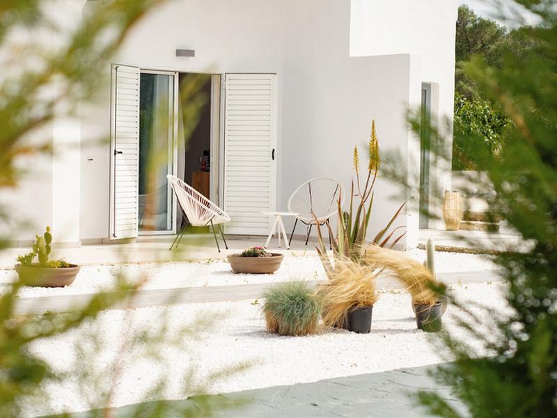 42338502D4AD4CF45C8135452543D23C