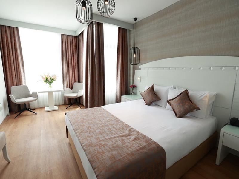 C3CB61C086B594AAC2065F396A21B552