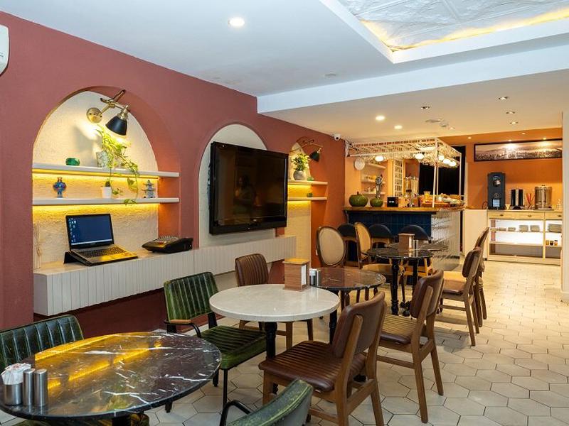 63A5FB1FB27D9FD50D27B6ECE9B12014