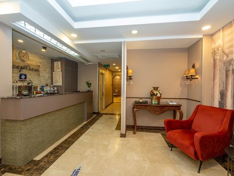 A470396901E802EB5194C6F94D227E09