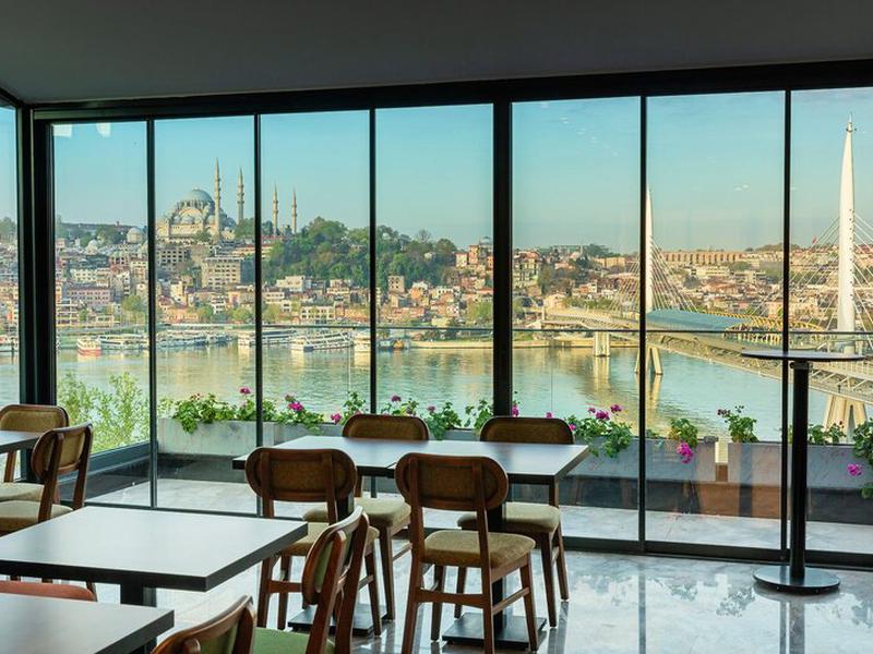 1EDA06FAF959852EC4ECBD714A8570A4