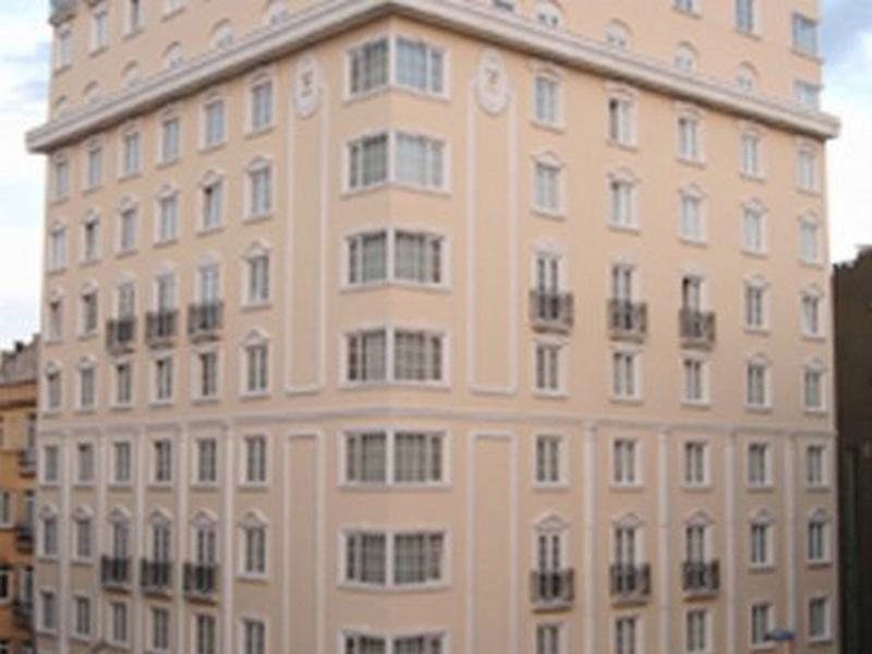 AE1E329DC460D04A299E5BBDCE179545