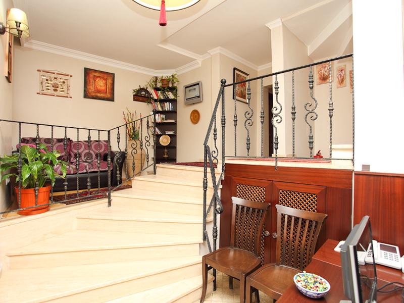 1B570ADCF8049008CC6FA776C98EC83E