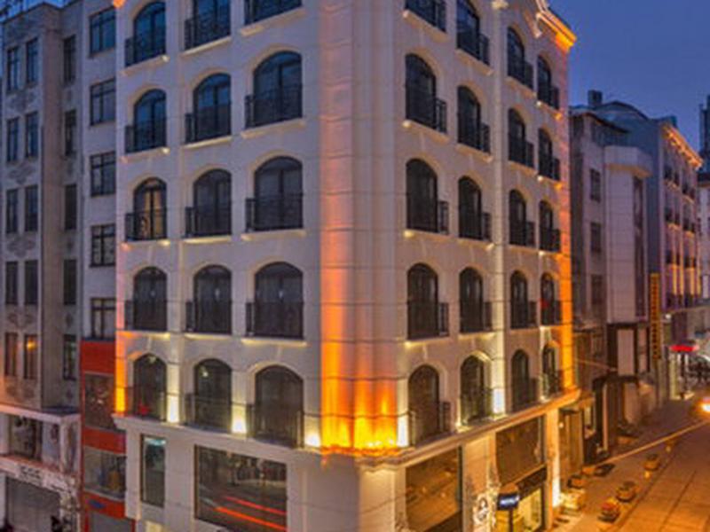 D140C6A3AC42FF2721C00121600E7CC6