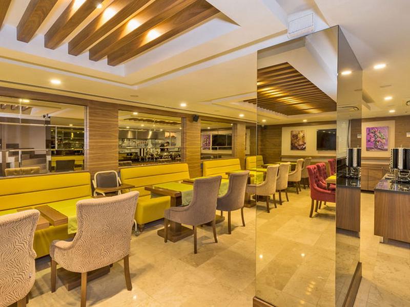 B5DB3AF373336A8CFFA46E1FD1820E7B