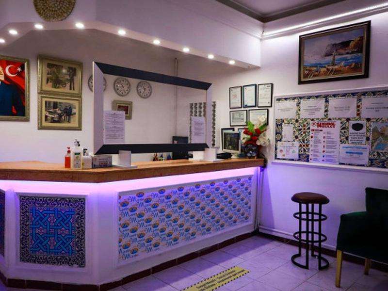 13AC57BF2987AD6A8177BAEEC41FB3BD