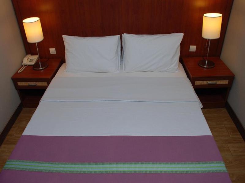 00CE10C992E744A02CD7F591FA6BFE0F