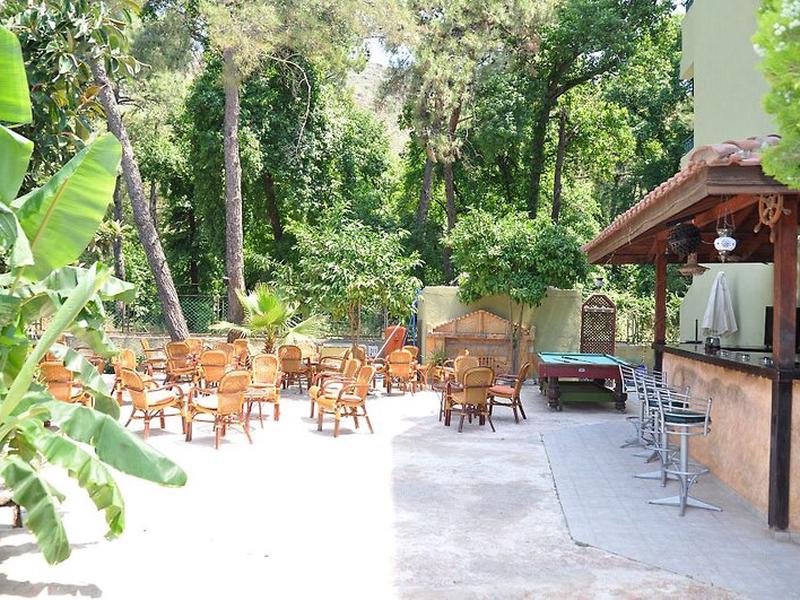 B123ADA015011FB77FFEAFB4EA73C5B8