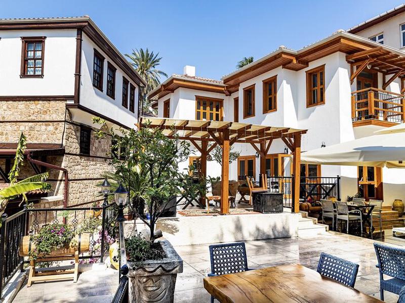 C206F2ED9F7303030D925B8E9CACAA84