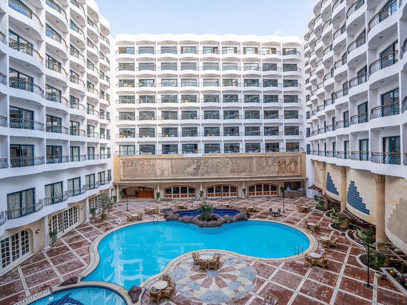 Azal Pyramids Hotel