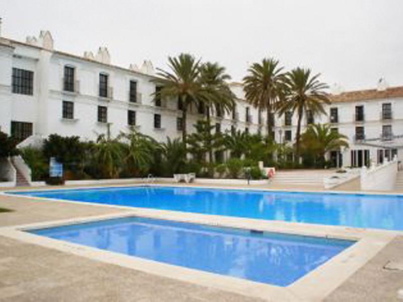 4689359EE842DD8C92281DC123B24984