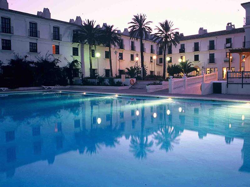 AAF6FF02EEBC24A0780BDD11D3CDF3A1