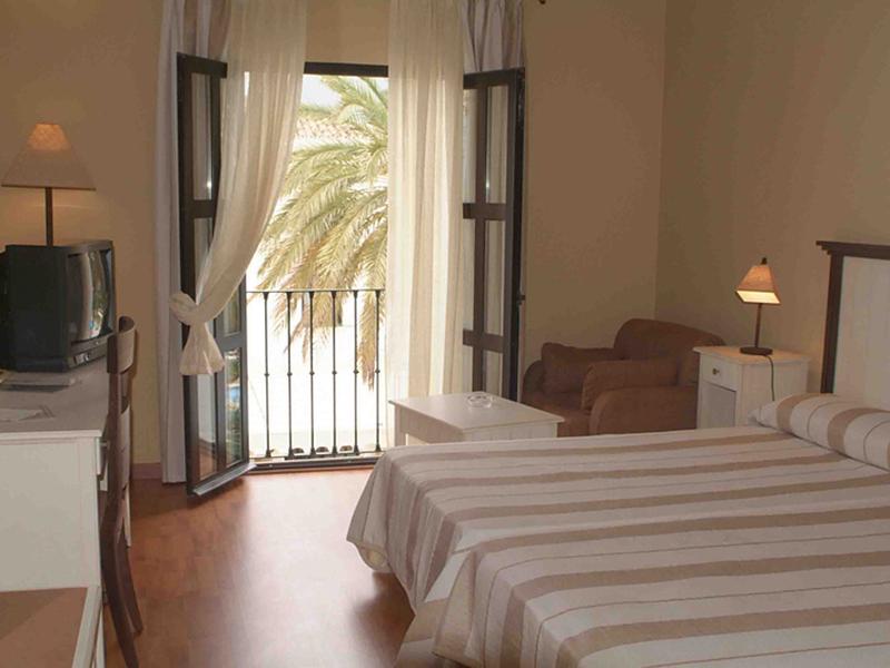 8FD1CB03945F2D1DA433AF92D17C6746