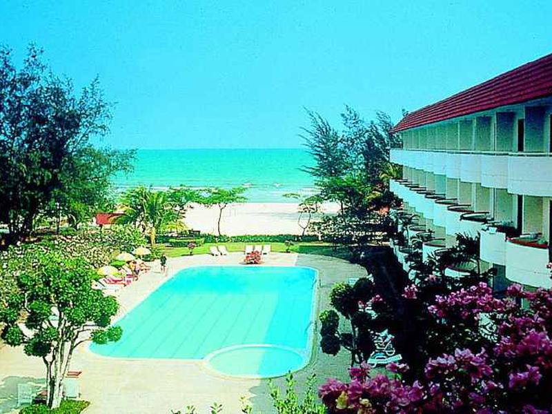 00C138CEDE8A819F6B542DFBA3D9B6D3