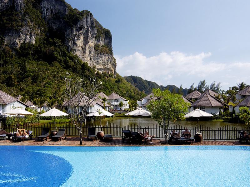 498B0F1A2038AE83D292E919E98278FF