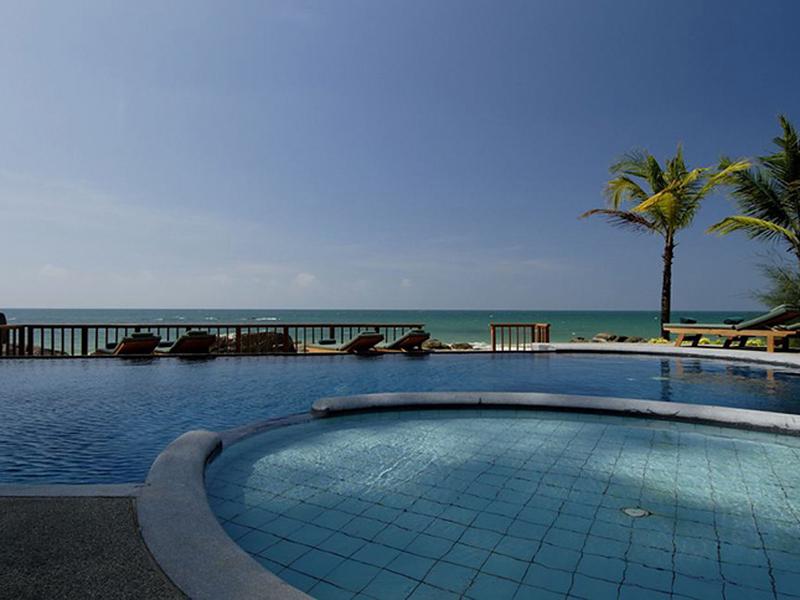 FFC821AA8597F9696FC4CFE5ABDAA370