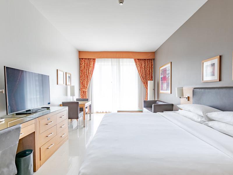 E77CECACA111203DA6FCF6B0F06AA56B