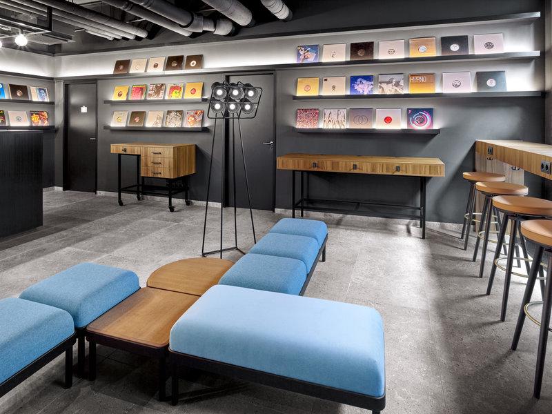 4A8D6C41317A0478B6FDFE8F218956DB