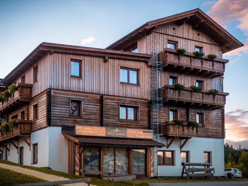 ECAEE53CEBB77C1FCF351BD9C7E1694F