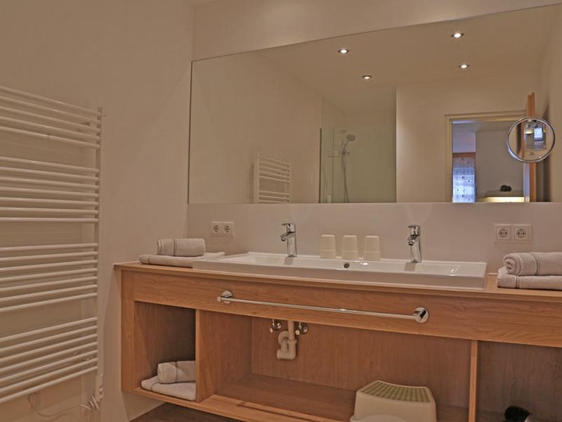 682BACB02834C549307141CE20B3ADA0