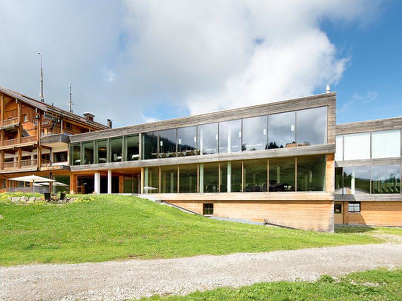 787A1F7CFF6C6B8E3701066D6B49B9F7