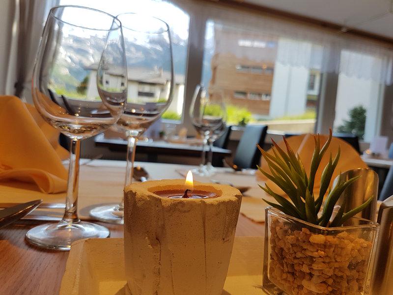 1A515CE3D23671D0951F98F9765FB71C