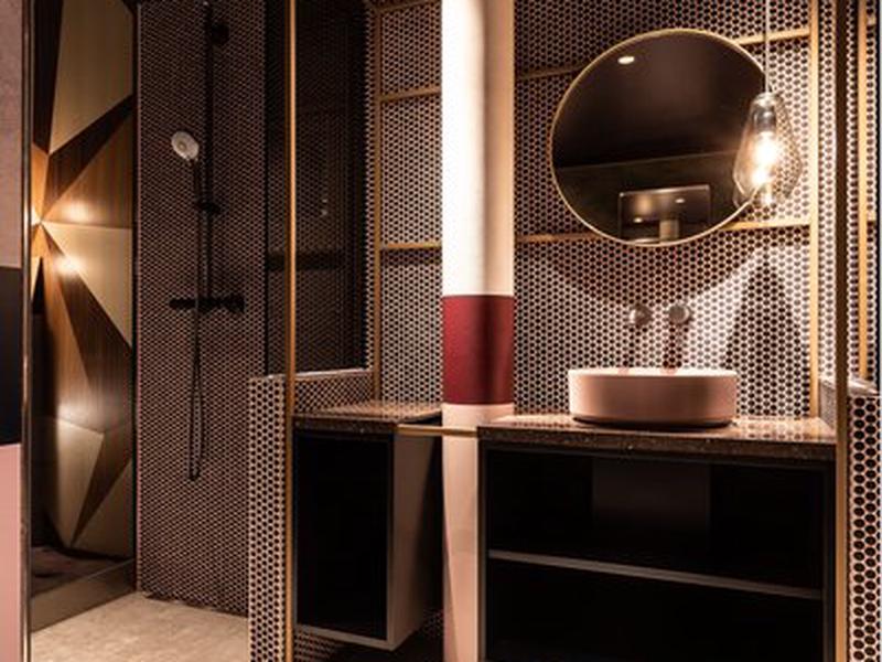 29DFA4EF56A63B3D75E54D1EF9C0B231